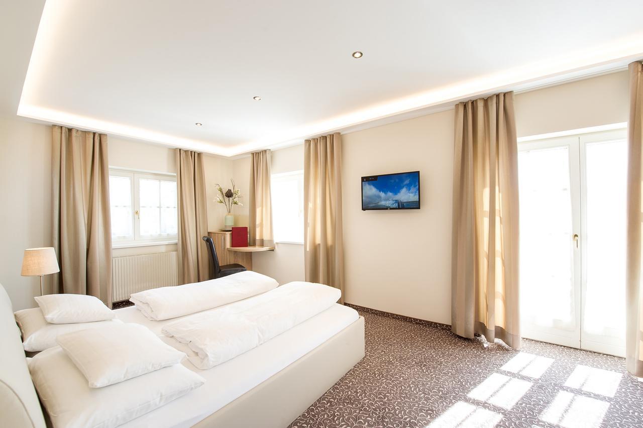 Lust Und Laune Hotel Am Woerthersee Portschach am Woerthersee Ngoại thất bức ảnh