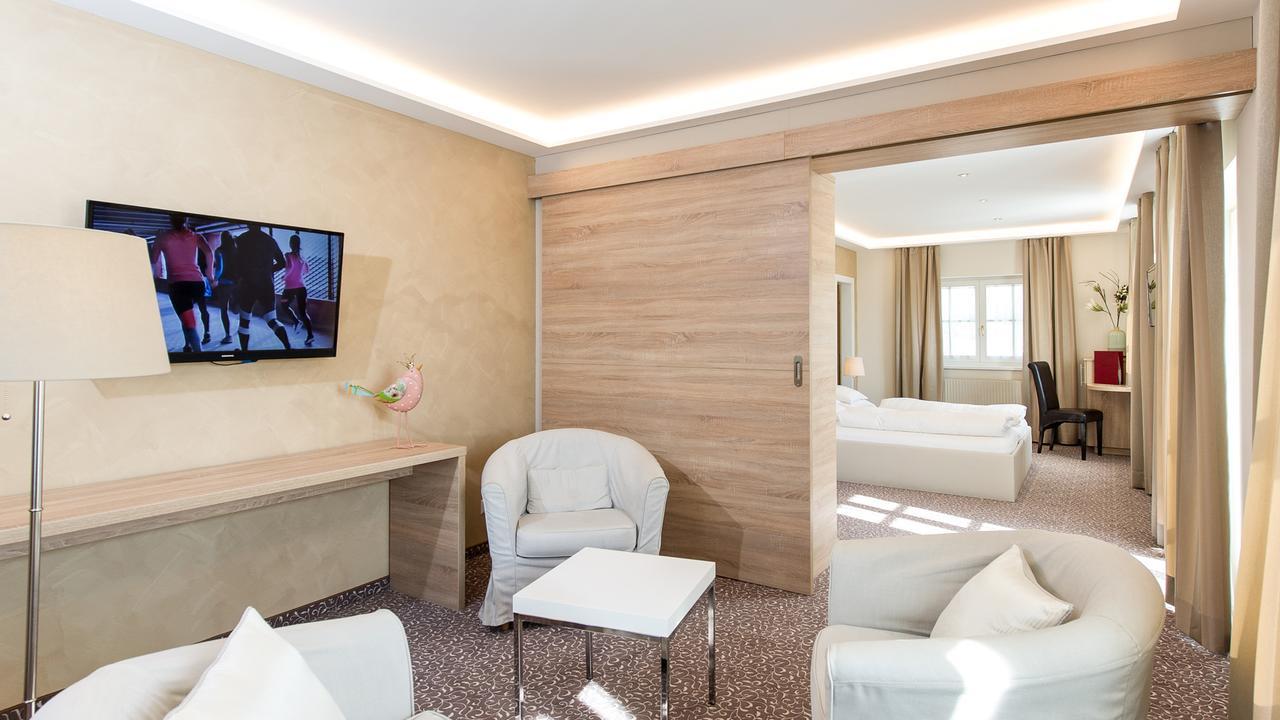 Lust Und Laune Hotel Am Woerthersee Portschach am Woerthersee Ngoại thất bức ảnh